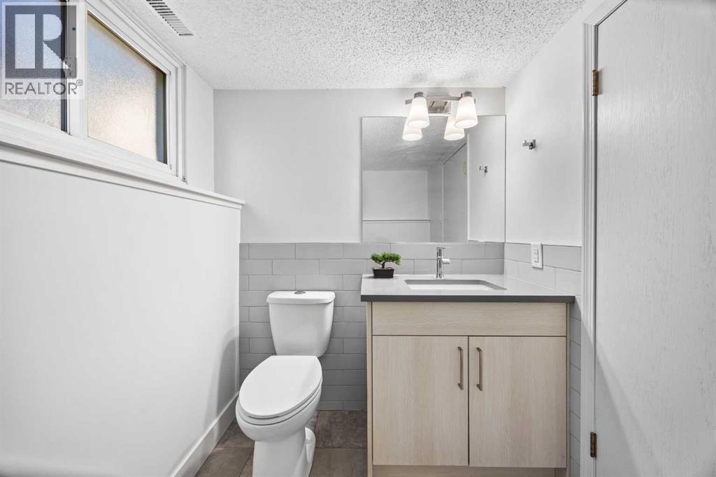 10444 Maplecreek Drive Se, Calgary, Alberta  T2J 1V1 - Photo 35 - A2269164