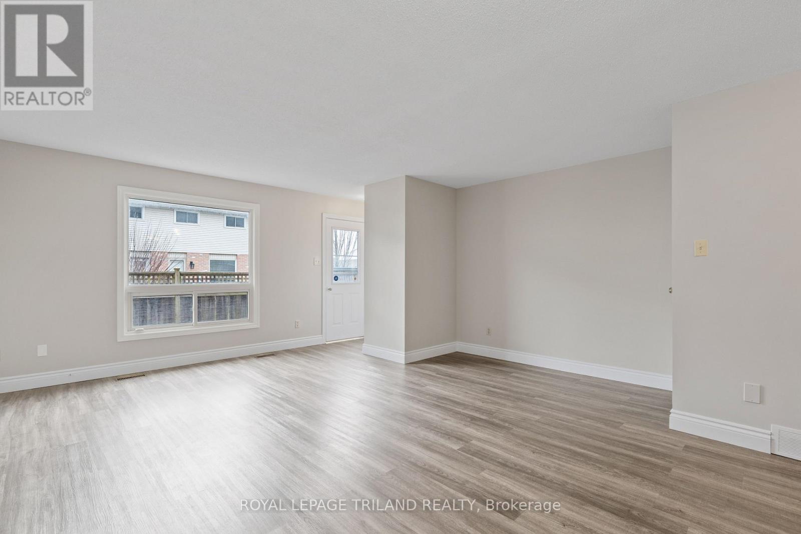 24 - 151 Bonaventure Drive, London East, Ontario  N5V 4M1 - Photo 11 - X12585682