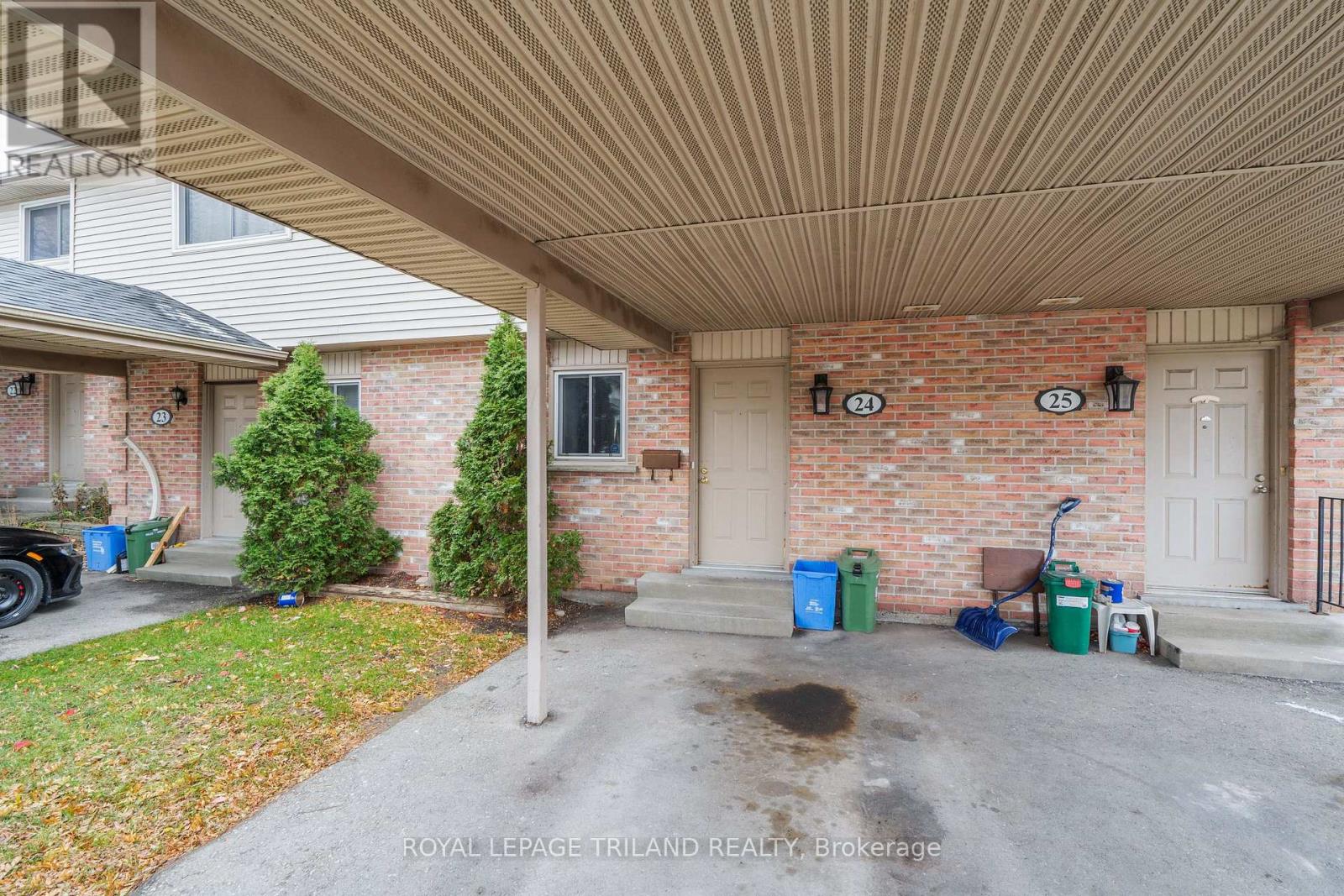 24 - 151 Bonaventure Drive, London East, Ontario  N5V 4M1 - Photo 6 - X12585682