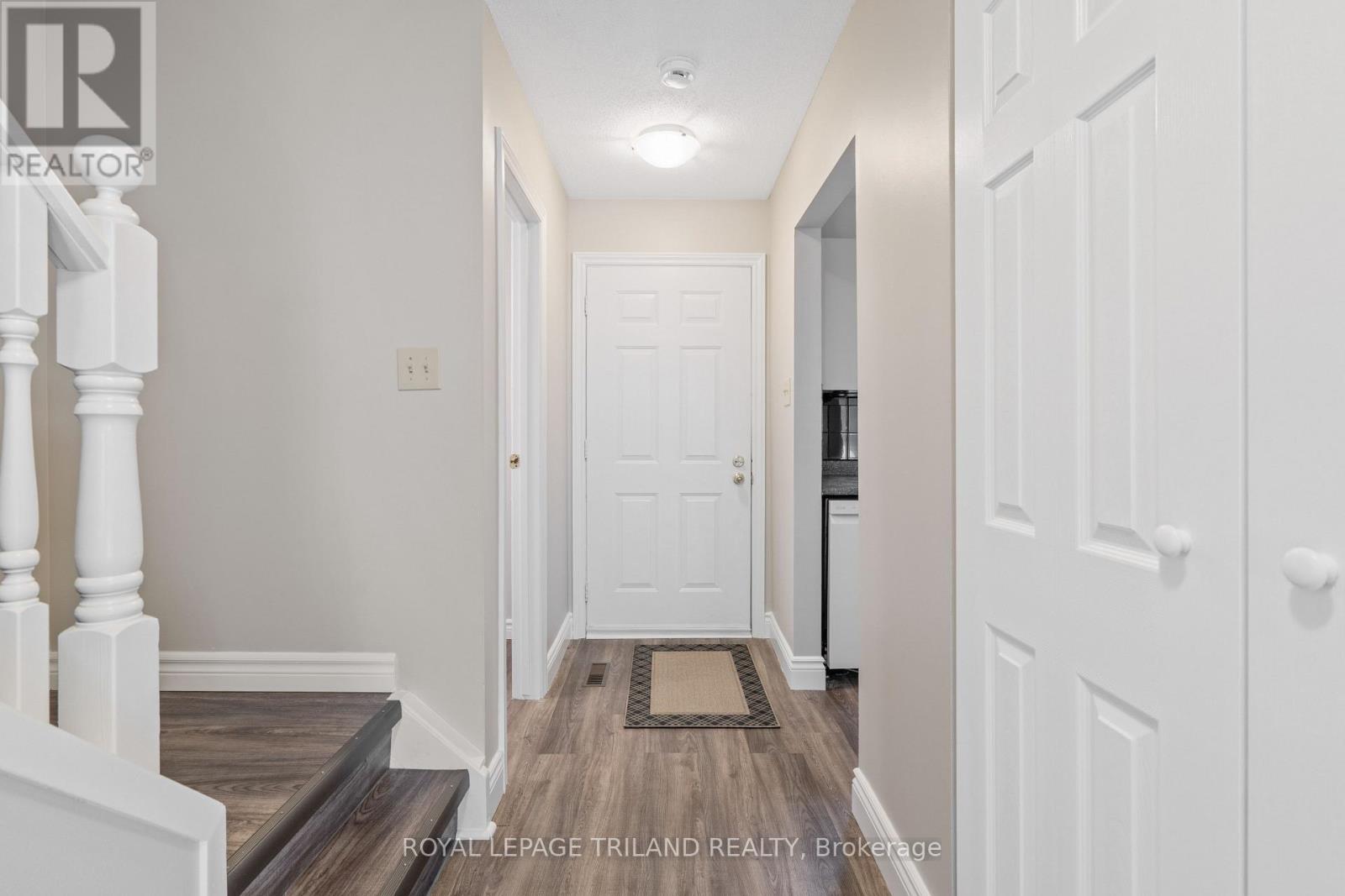 24 - 151 Bonaventure Drive, London East, Ontario  N5V 4M1 - Photo 8 - X12585682