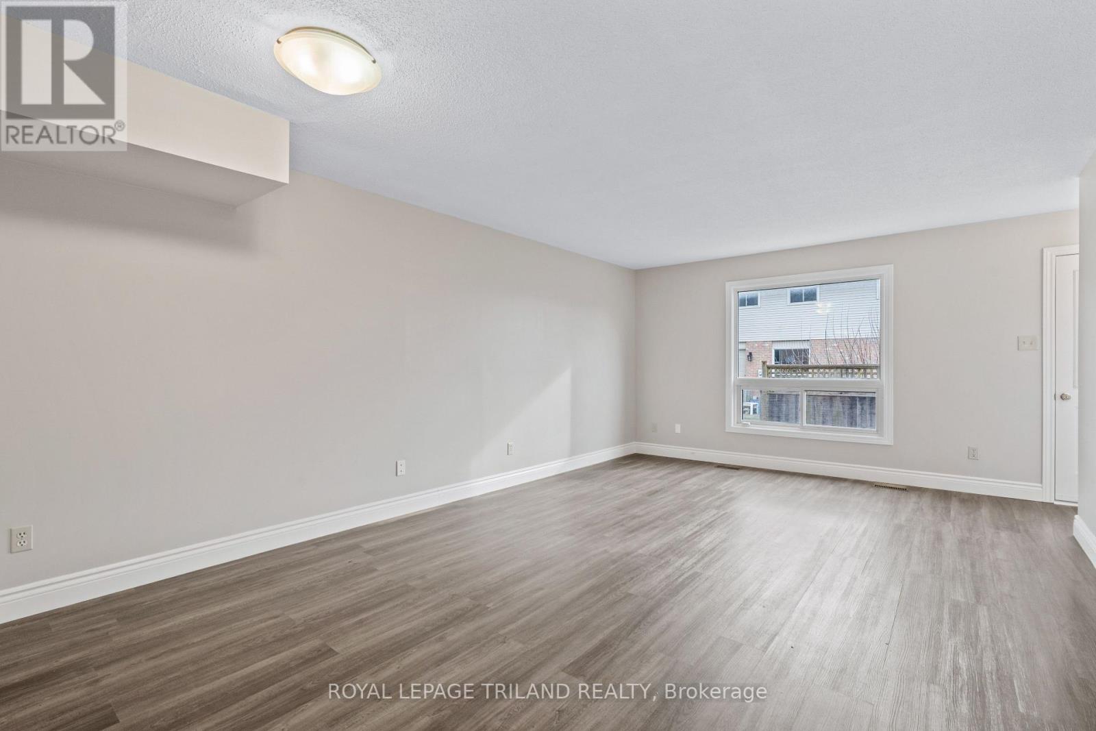 24 - 151 Bonaventure Drive, London East, Ontario  N5V 4M1 - Photo 9 - X12585682