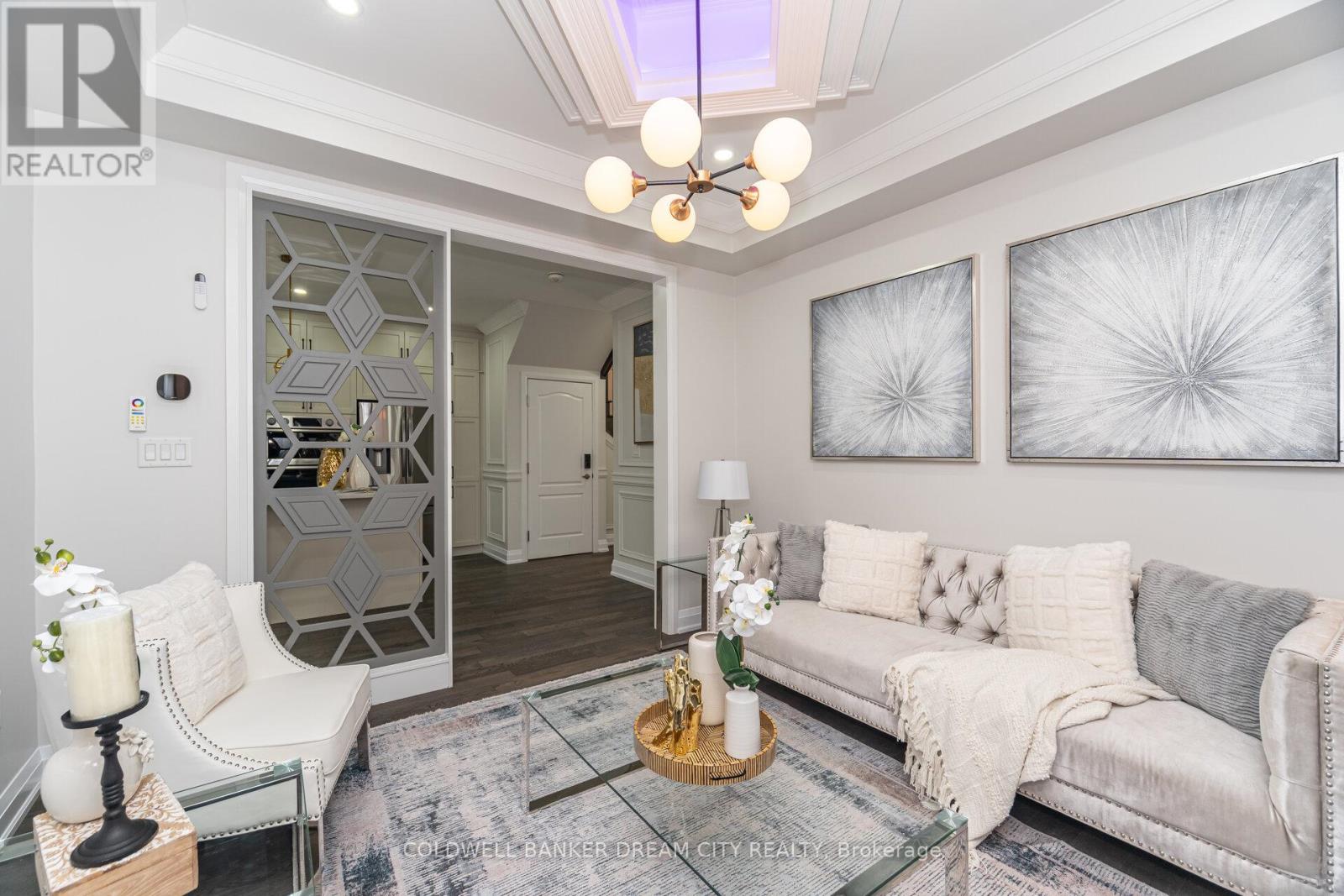 67 Eberly Woods Drive, Caledon, Ontario  L7C 4J3 - Photo 15 - W12585462