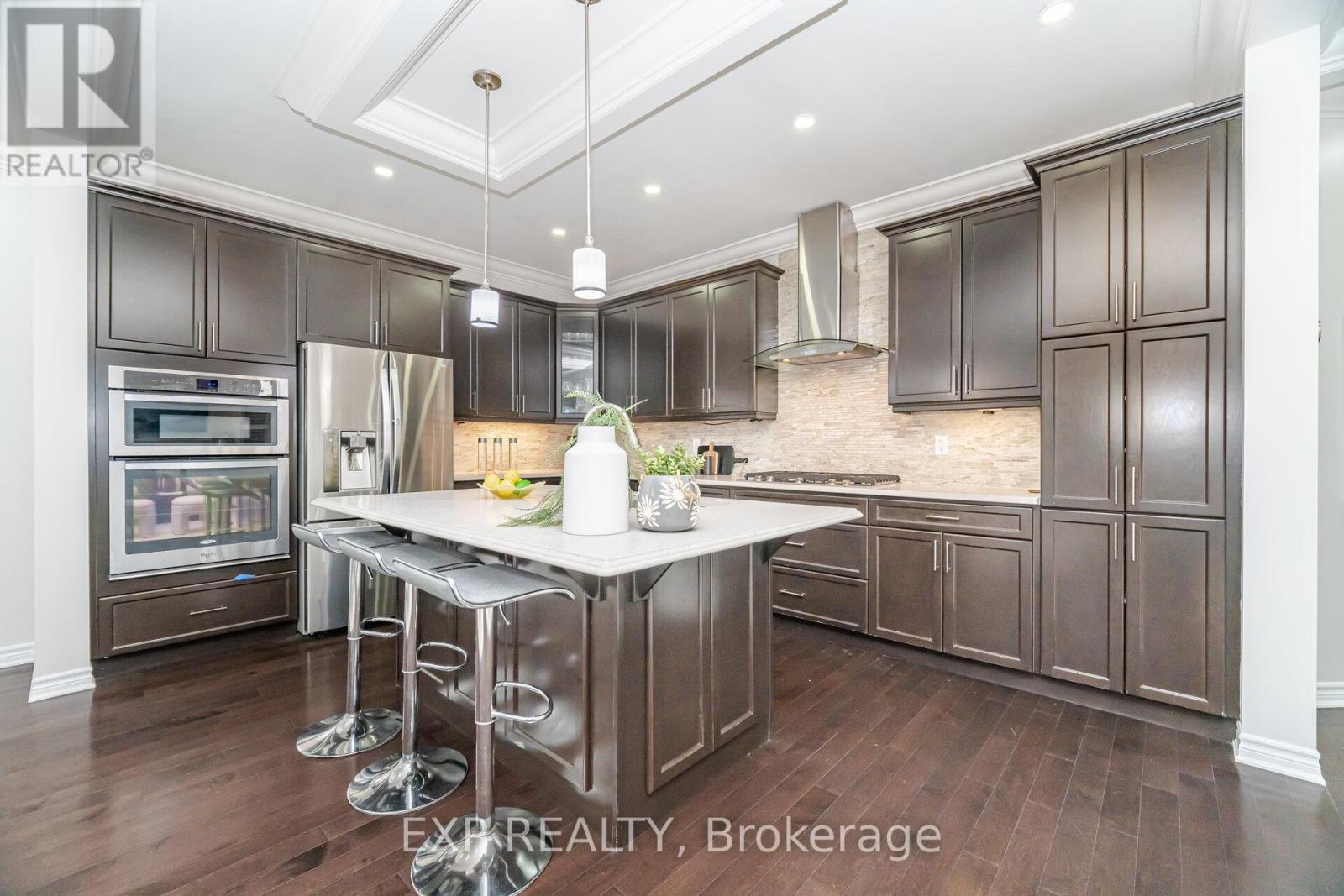 573 Langholm Street, Milton, Ontario  L9T 9A2 - Photo 11 - W12585474