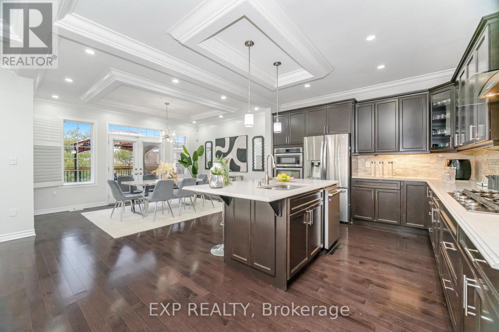 573 Langholm Street, Milton, Ontario  L9T 9A2 - Photo 15 - W12585474