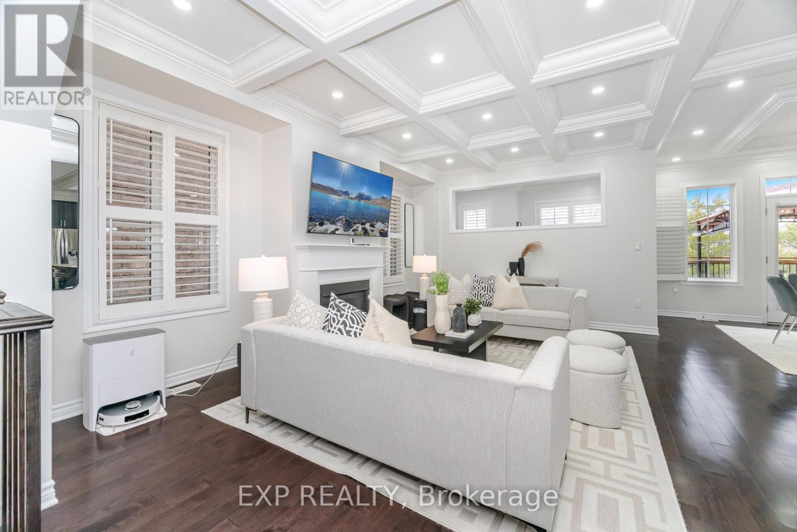 573 Langholm Street, Milton, Ontario  L9T 9A2 - Photo 9 - W12585474