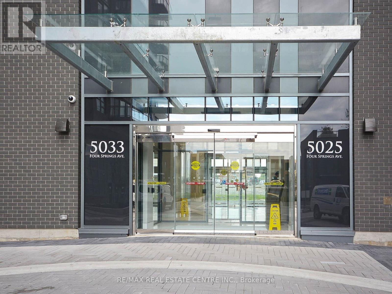 0514 - 5033 Four Springs Avenue, Mississauga, Ontario  L5R 0G6 - Photo 2 - W12585516