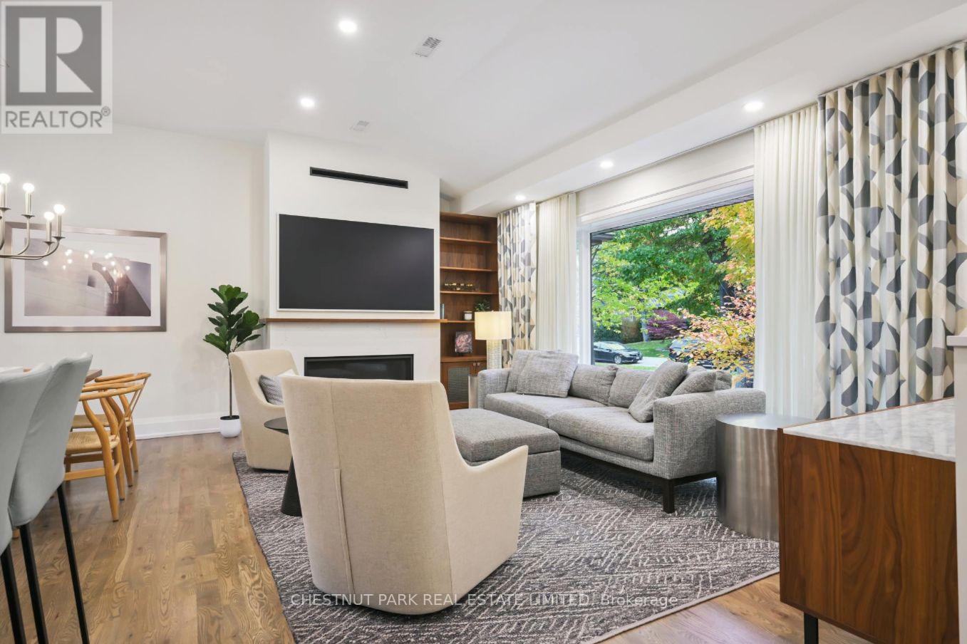 1632 Wedmore Way, Mississauga, Ontario  L5J 2J8 - Photo 10 - W12585518