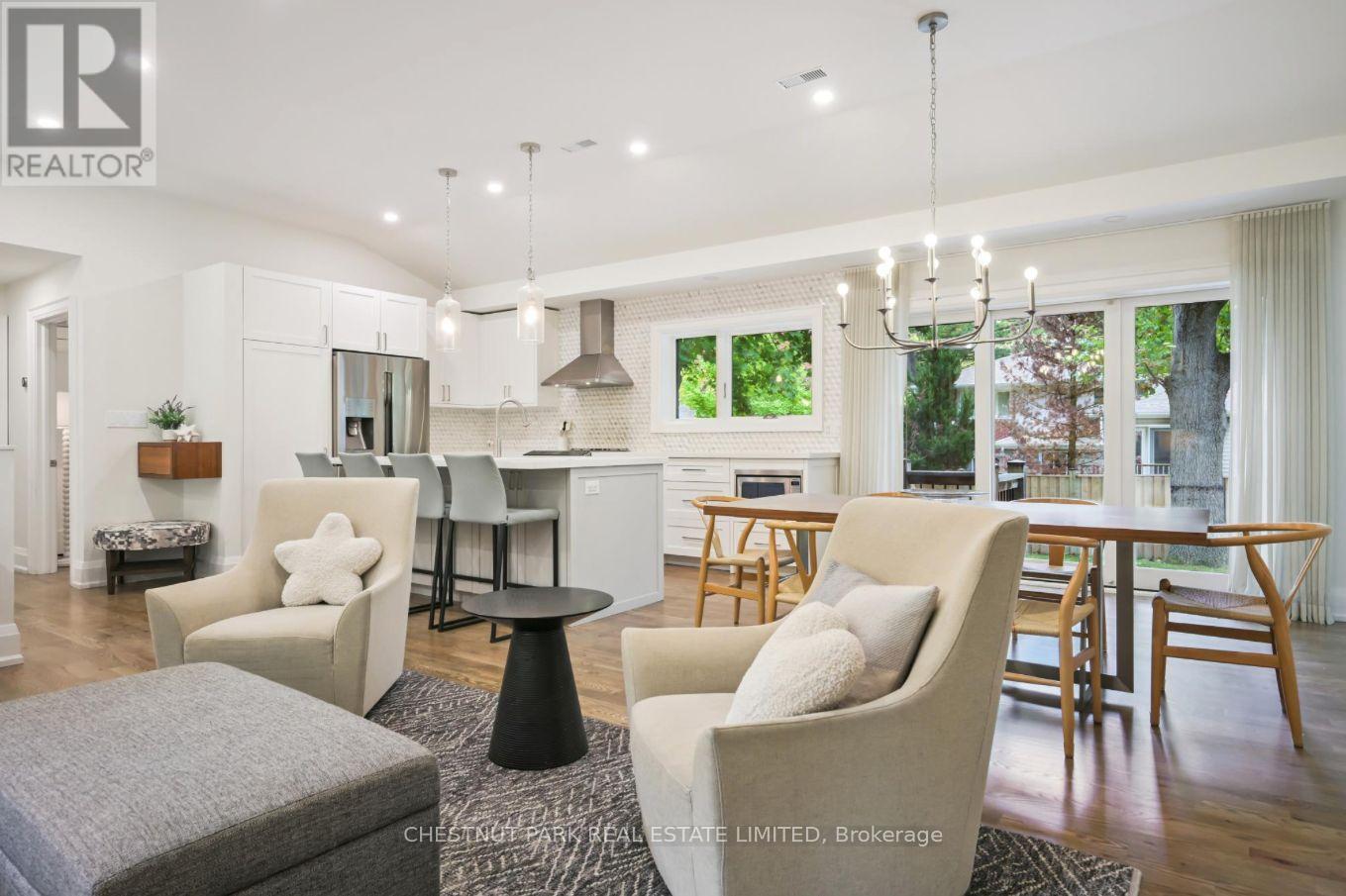 1632 Wedmore Way, Mississauga, Ontario  L5J 2J8 - Photo 13 - W12585518