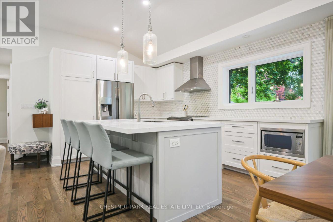 1632 Wedmore Way, Mississauga, Ontario  L5J 2J8 - Photo 18 - W12585518