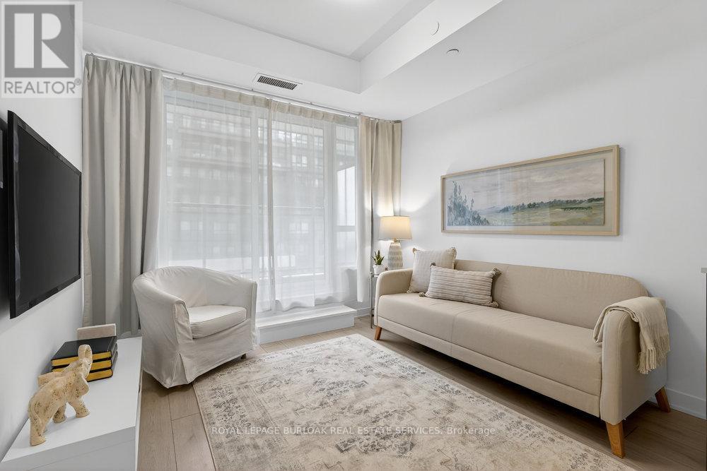 418 - 405 Dundas Street W, Oakville, Ontario  L6M 4M2 - Photo 14 - W12585560