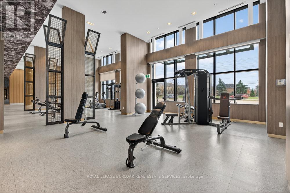 418 - 405 Dundas Street W, Oakville, Ontario  L6M 4M2 - Photo 22 - W12585560