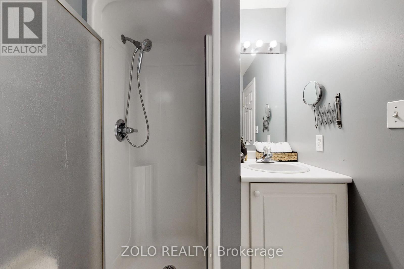 2 - 2333 Walker's Line, Burlington, Ontario  L7M 4T1 - Photo 18 - W12585584