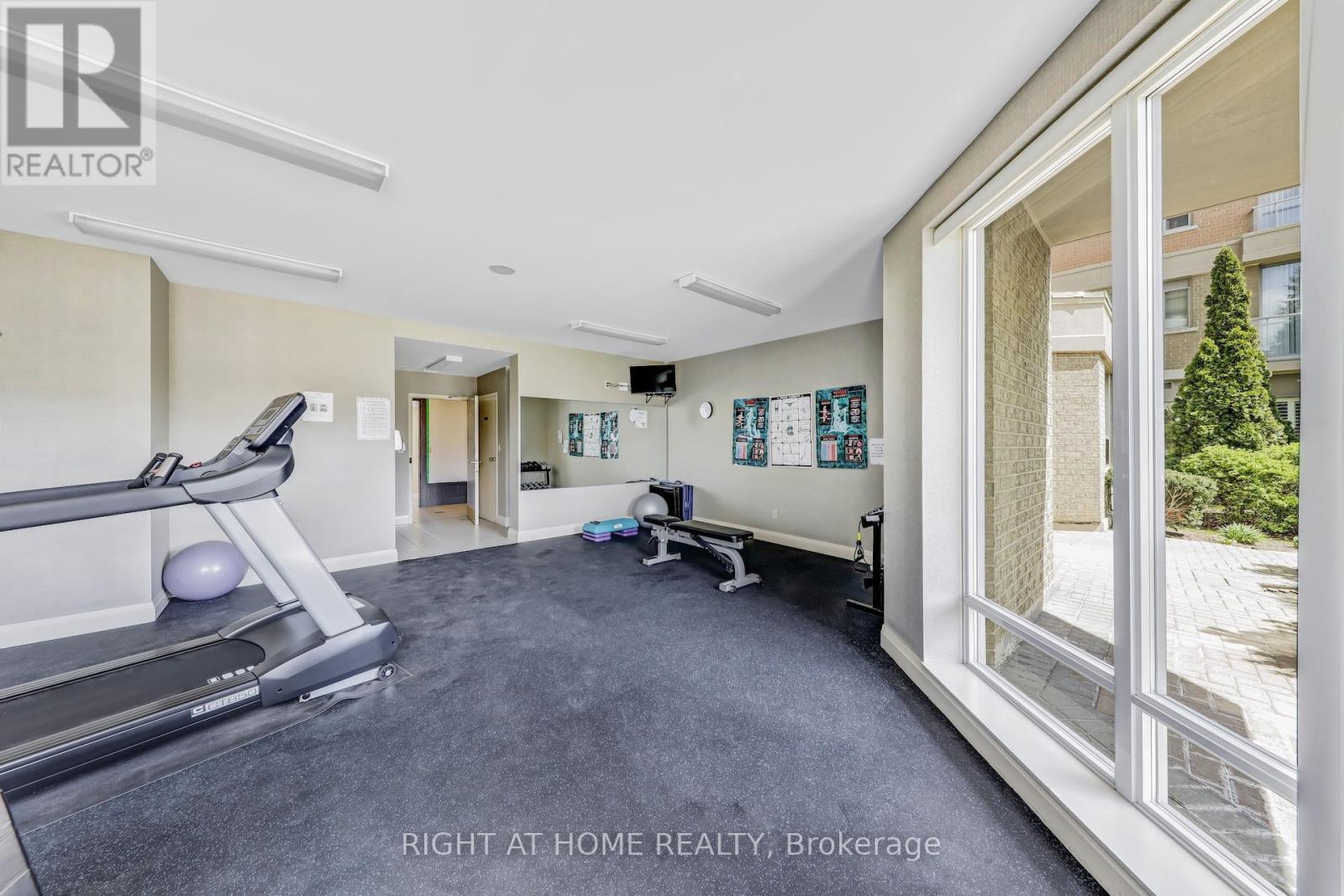 502 - 1140 Parkwest Place, Mississauga, Ontario  L5E 3K9 - Photo 28 - W12585602