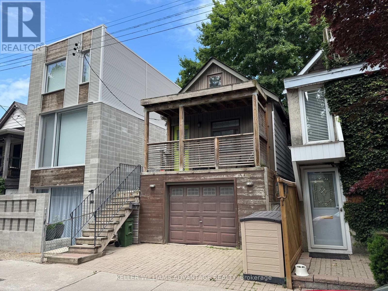 587 Craven Road, Toronto, Ontario  M4L 2Z6 - Photo 4 - E12527900