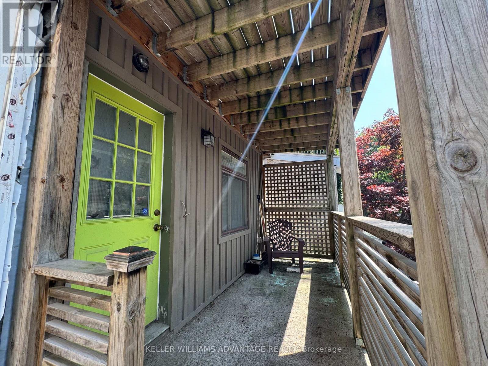 587 Craven Road, Toronto, Ontario  M4L 2Z6 - Photo 6 - E12527900