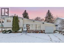 6121 Hamilton Drive Highland Green