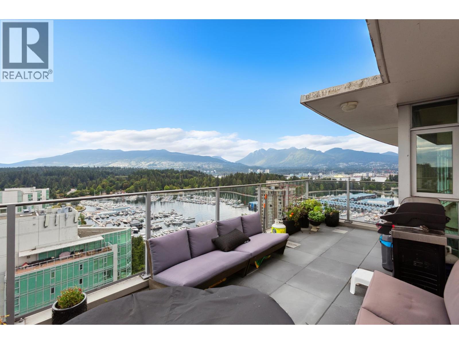 Ph2501 1616 Bayshore Drive, Vancouver, British Columbia  V6G 3L1 - Photo 2 - R3070846