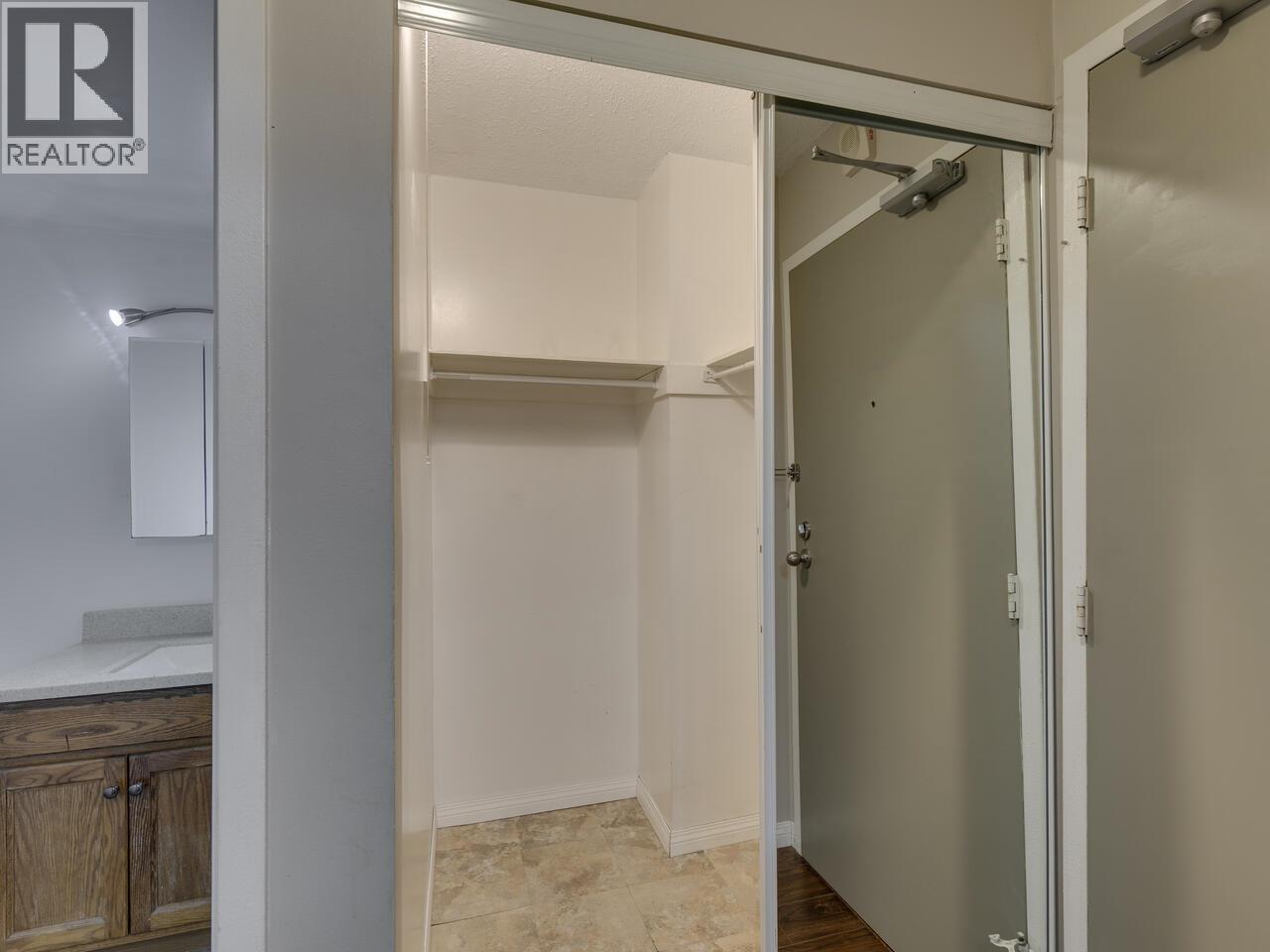 208 275 W 2nd Street, North Vancouver, British Columbia  V7M 1C9 - Photo 19 - R3070851