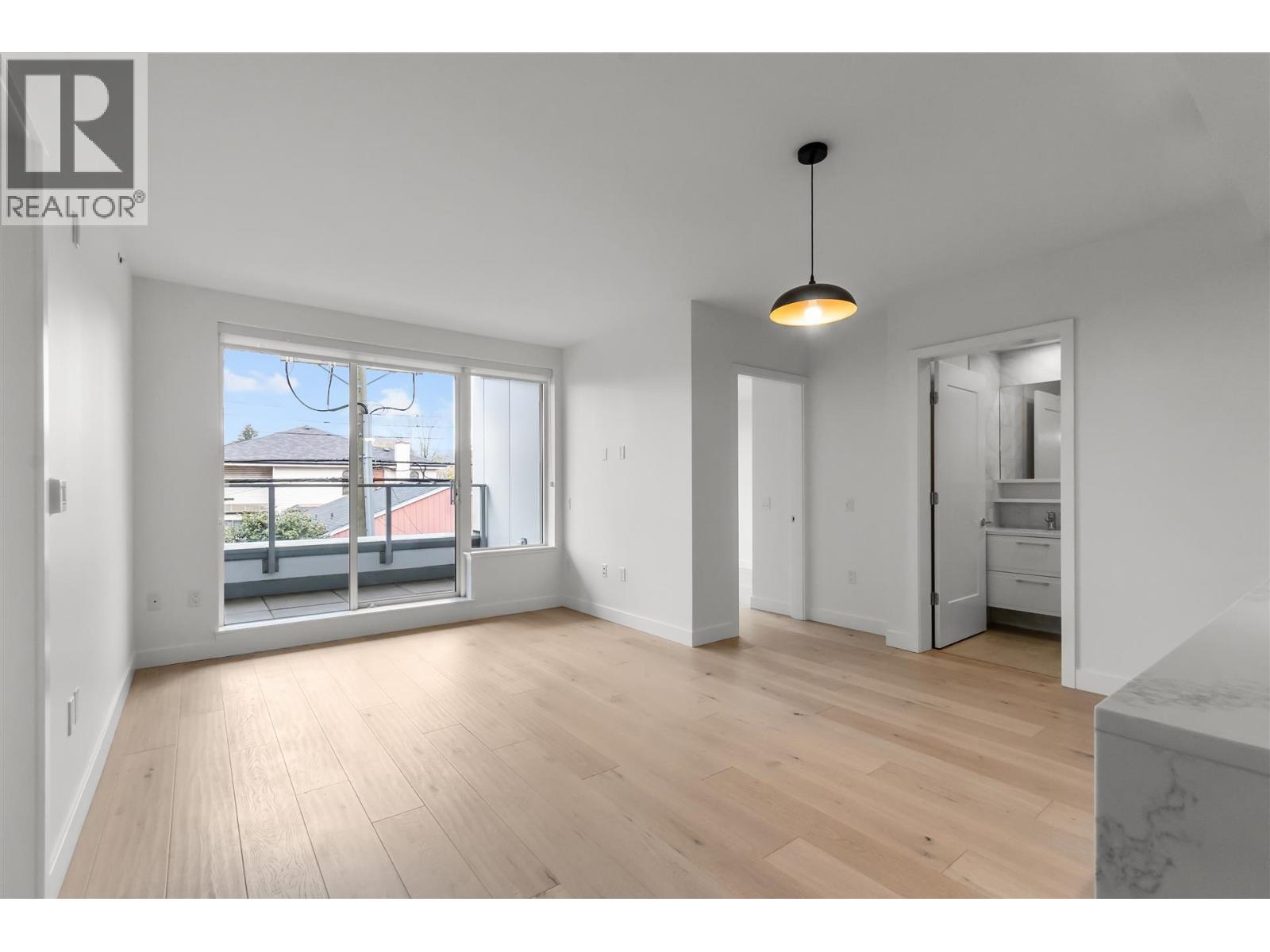 207 5693 Elizabeth Street, Vancouver, British Columbia  V5Y 3K1 - Photo 9 - R3070859