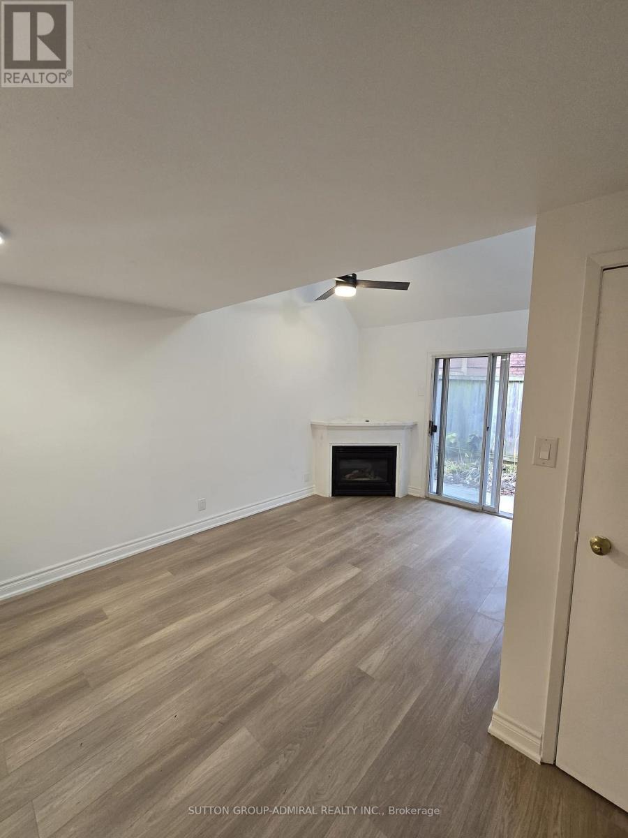 56 - 41 Valleyview Road, Kitchener, Ontario  N2E 3H9 - Photo 2 - X12585498