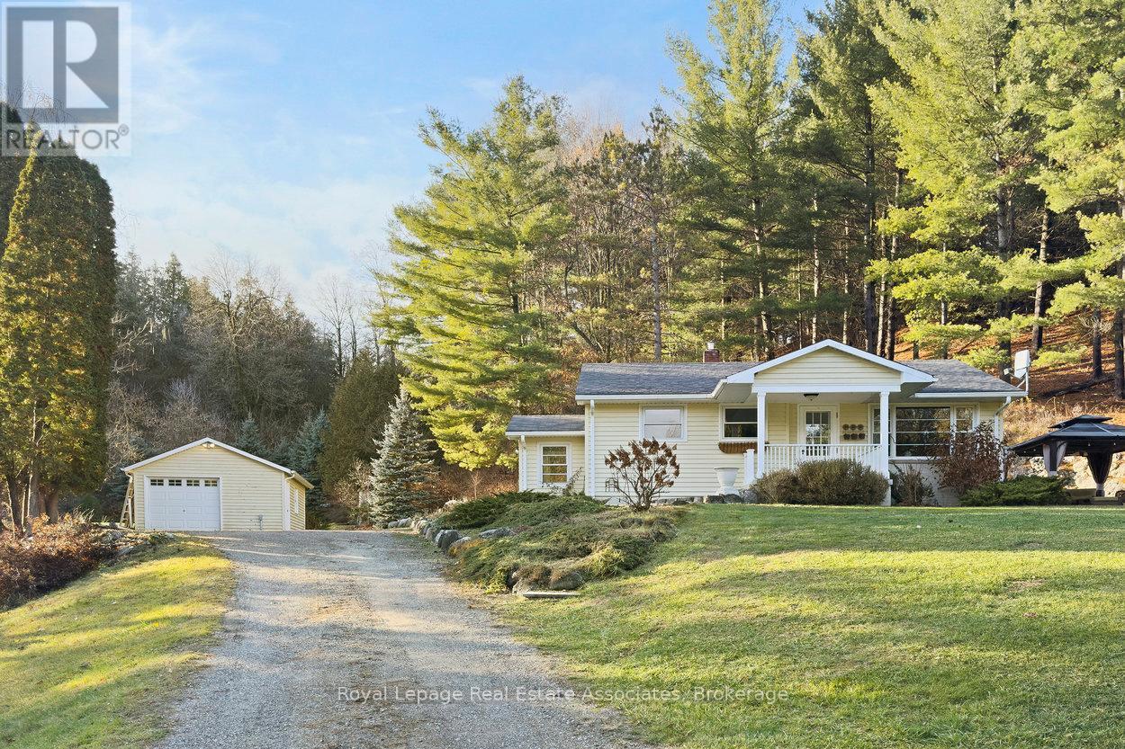 994290 Mono Adjala Townline, Mono, Ontario  L9W 6H5 - Photo 2 - X12585566