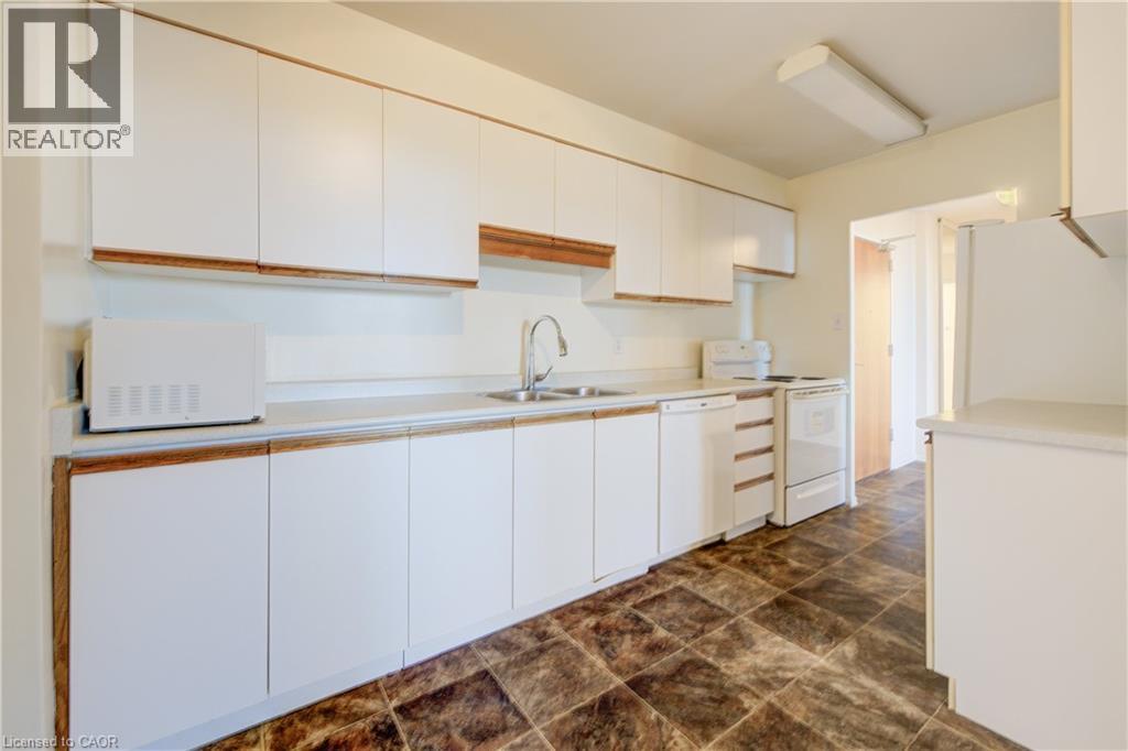 716 The West Mall Unit# 1109, Etobicoke, Ontario  M9C 4X6 - Photo 13 - 40727884