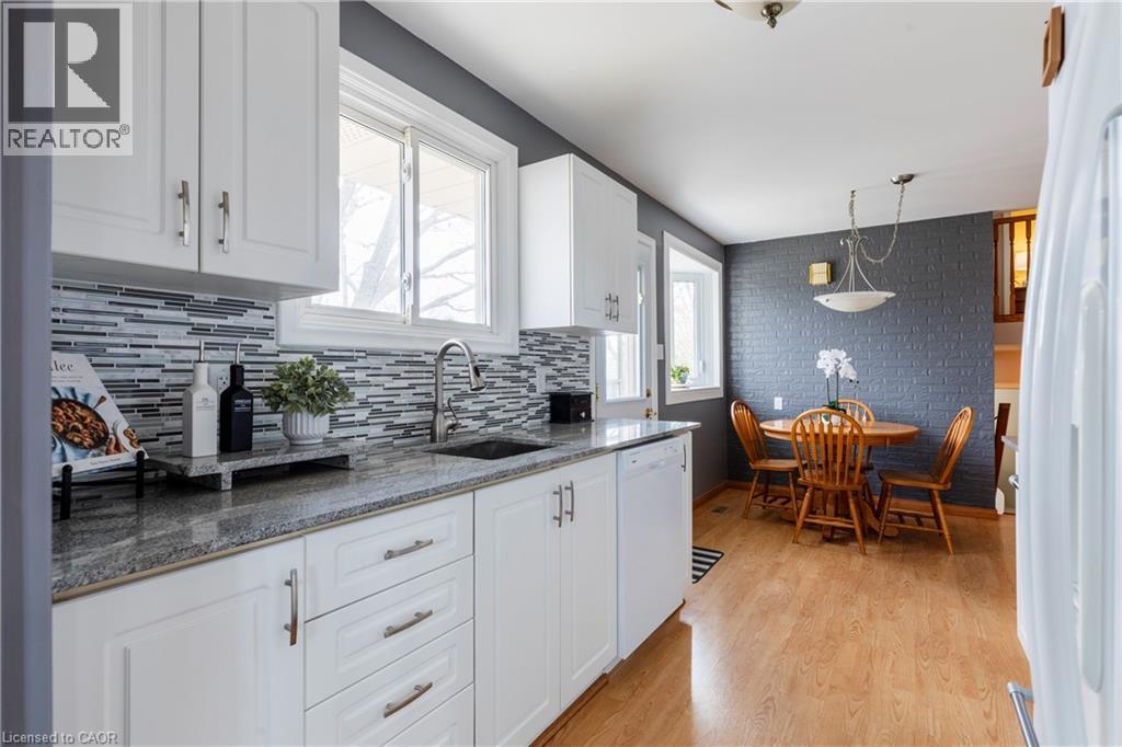 2 Melody Court, Hamilton, Ontario  L8V 2M4 - Photo 13 - 40759129