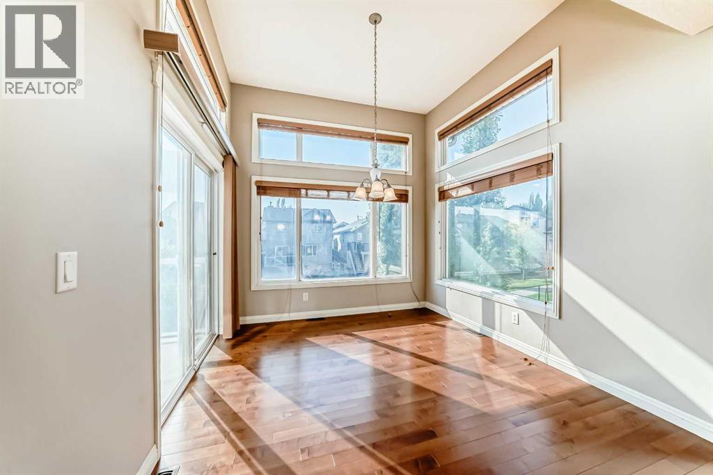 130 Panamount View Nw, Calgary, Alberta  T3K 0A8 - Photo 9 - A2260210