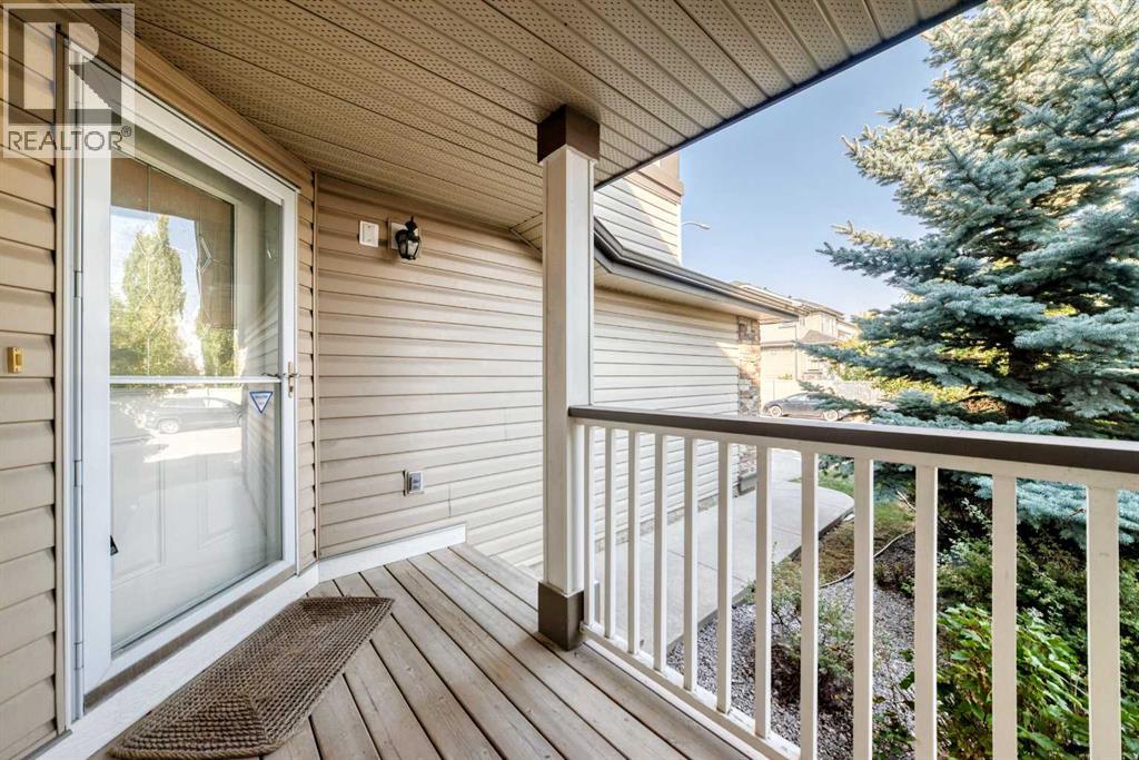 130 Panamount View Nw, Calgary, Alberta  T3K 0A8 - Photo 2 - A2260210