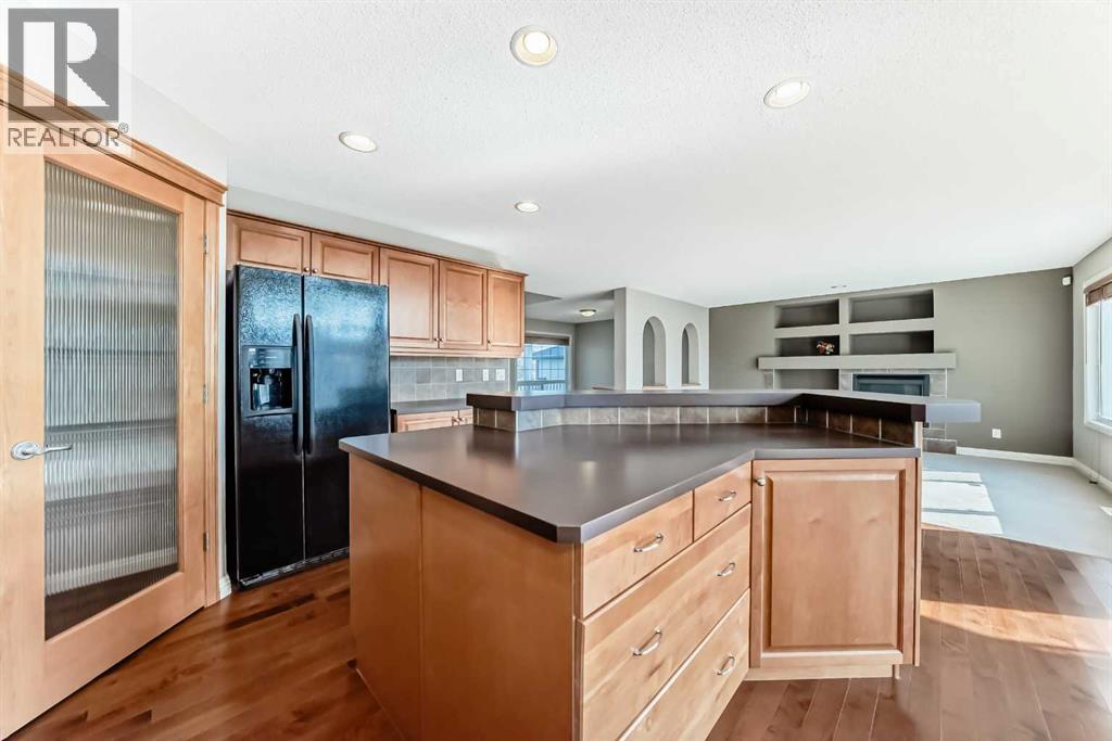 130 Panamount View Nw, Calgary, Alberta  T3K 0A8 - Photo 7 - A2260210