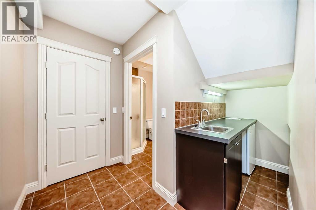 130 Panamount View Nw, Calgary, Alberta  T3K 0A8 - Photo 45 - A2260210