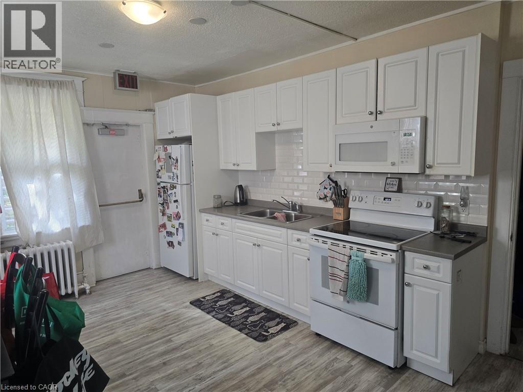 145 Sheridan Street, Brantford, Ontario  N3S 4P5 - Photo 34 - 40779629