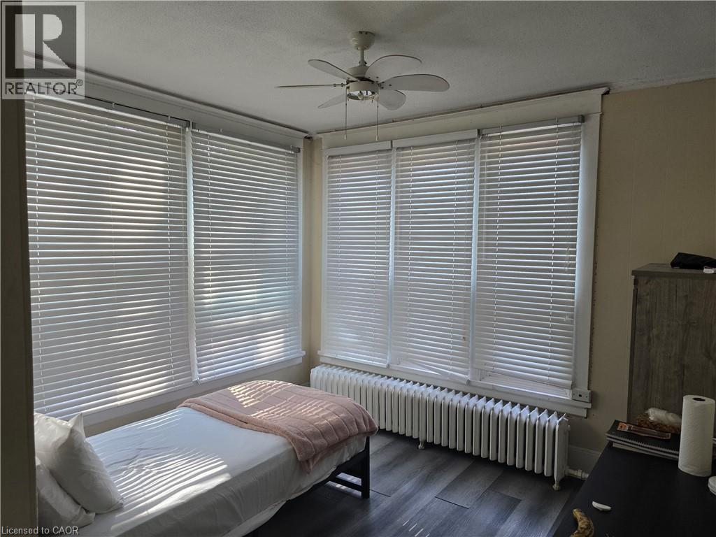 145 Sheridan Street, Brantford, Ontario  N3S 4P5 - Photo 18 - 40779629