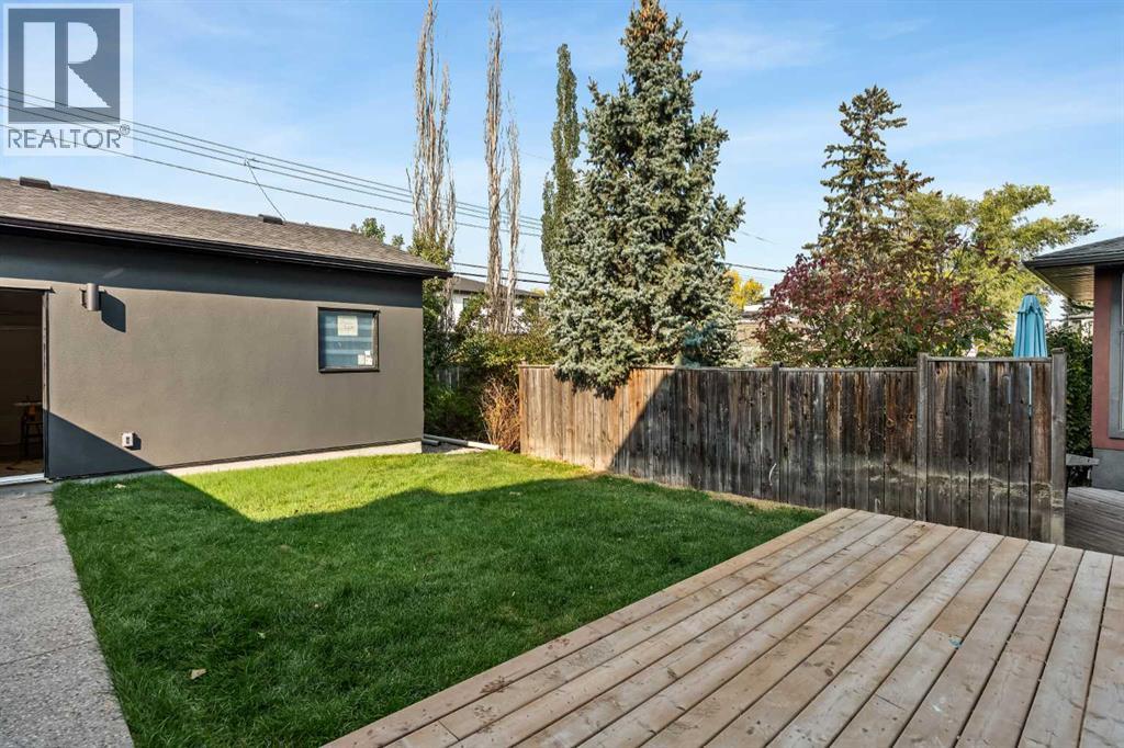 2013 34 Street Sw, Calgary, Alberta  T3E 2V9 - Photo 45 - A2260297