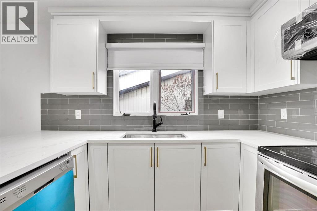 7 Deercrest Way Se, Calgary, Alberta  T2J 5W3 - Photo 13 - A2268307