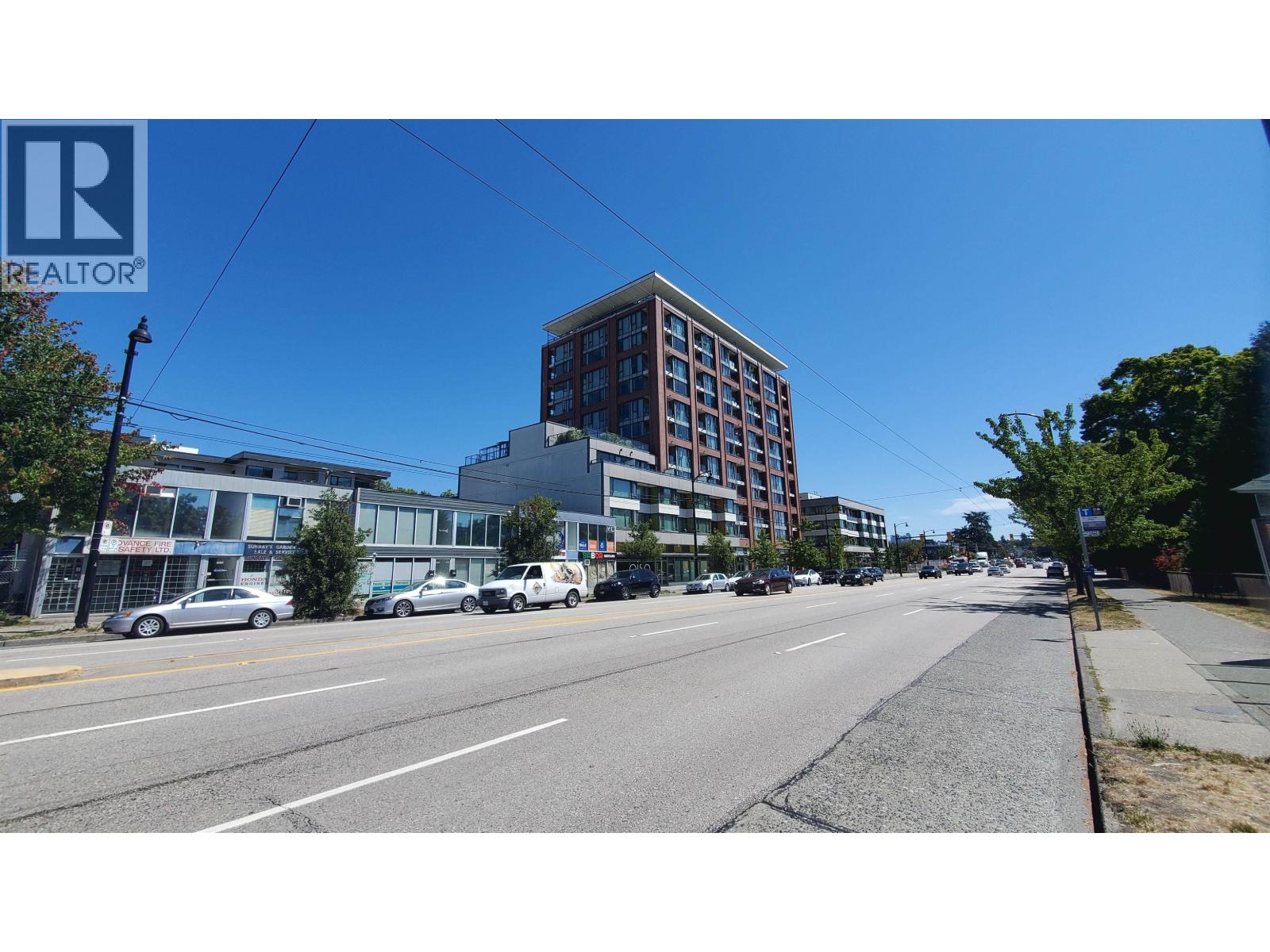 2653 Kingsway, Vancouver, British Columbia V5R 5H4 - Photo 3 - C8074167