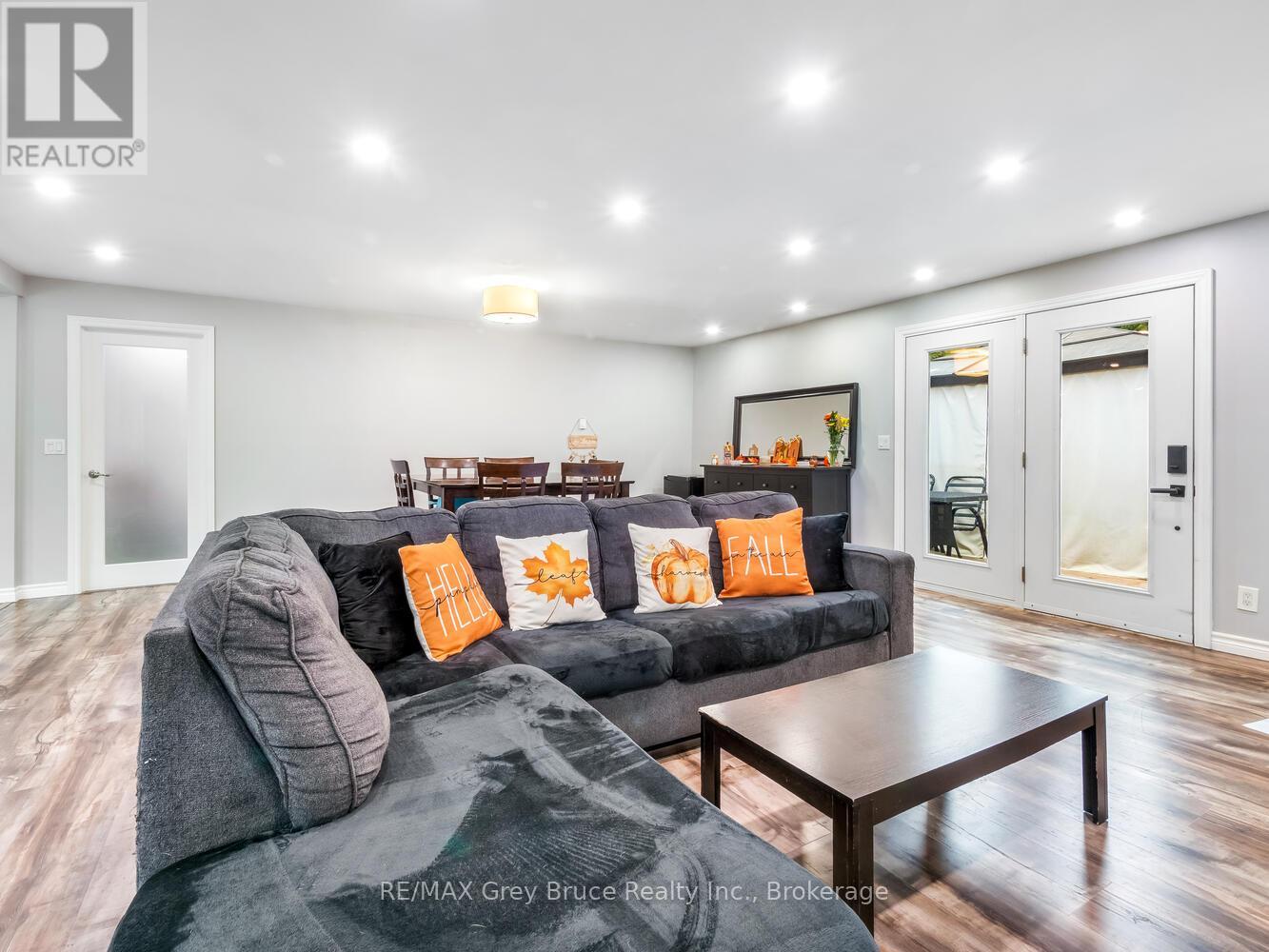 217 Kings Crescent, South Bruce Peninsula, Ontario  N0H 2T0 - Photo 22 - X12585626