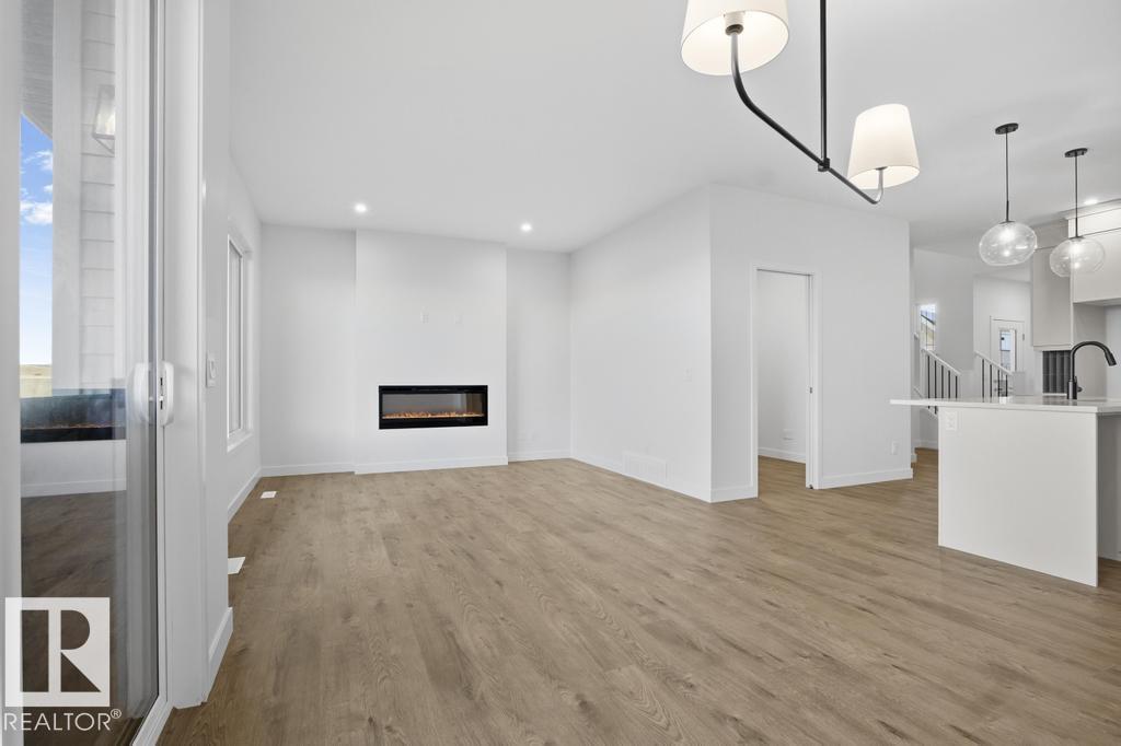 303 Paterson Li Sw, Edmonton, Alberta  T6W 5V2 - Photo 8 - E4466976