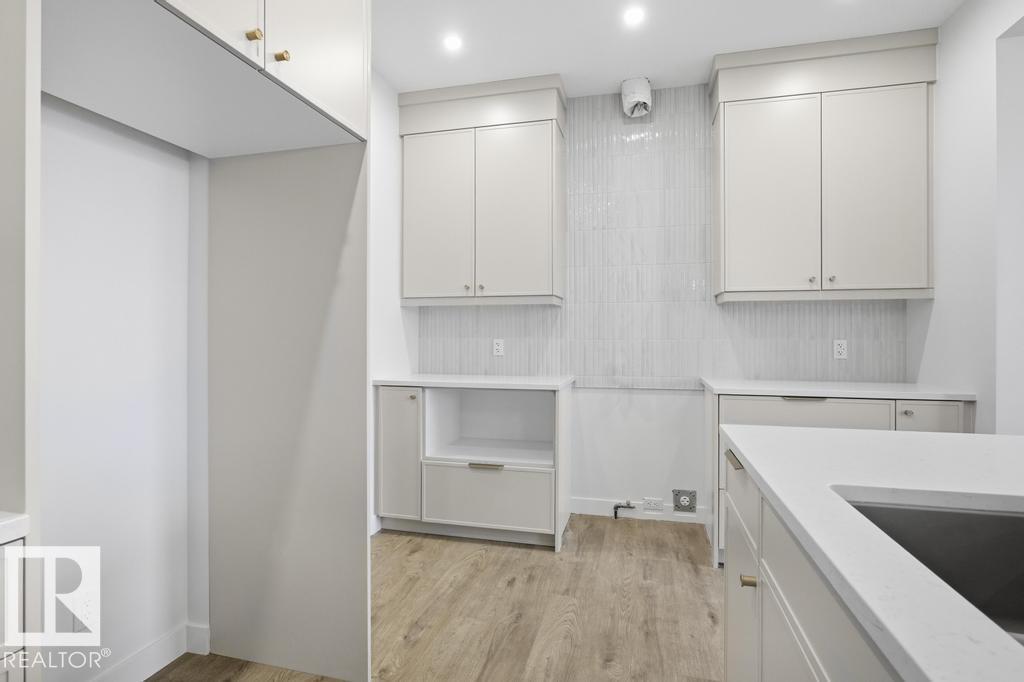 4847 Cawsey Tc Sw, Edmonton, Alberta  T6W 5M8 - Photo 2 - E4466977