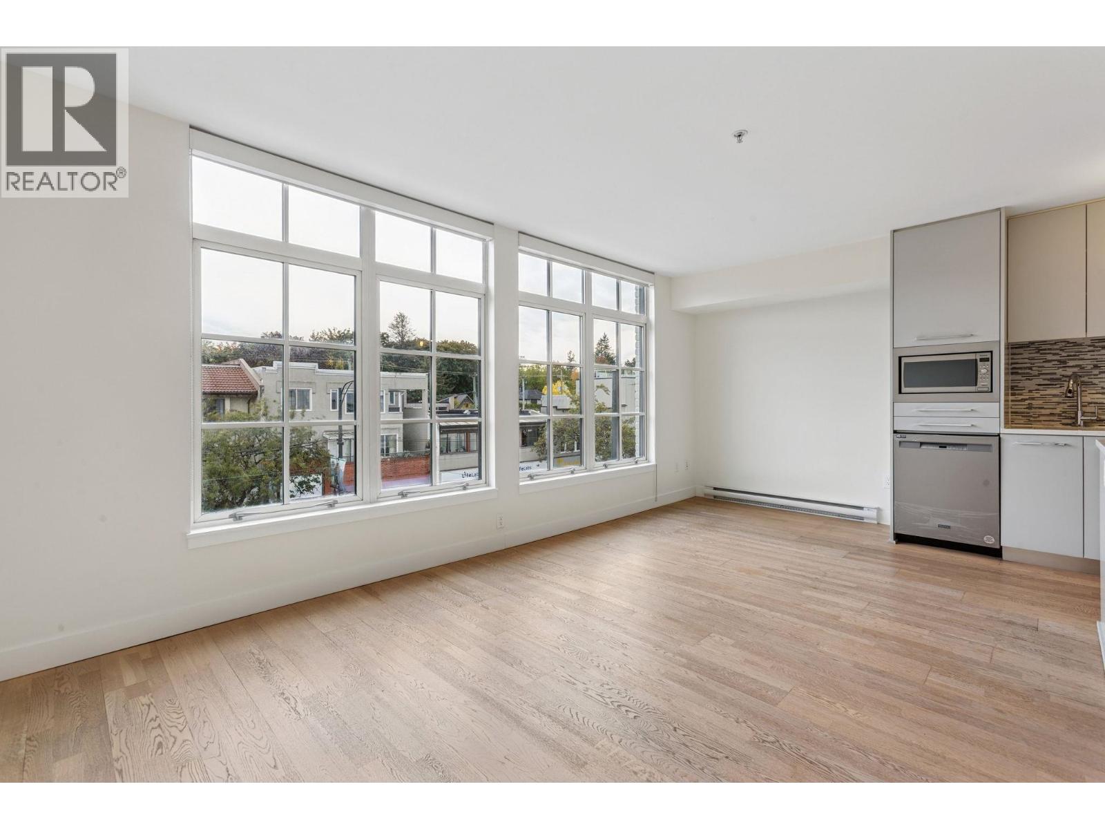 306 4355 W 10th Avenue, Vancouver, British Columbia  V6R 2H6 - Photo 3 - R3057838