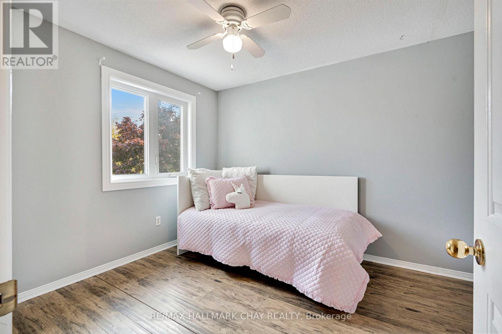 104 Pickett Crescent, Barrie, Ontario  L4N 8B9 - Photo 21 - S12581224