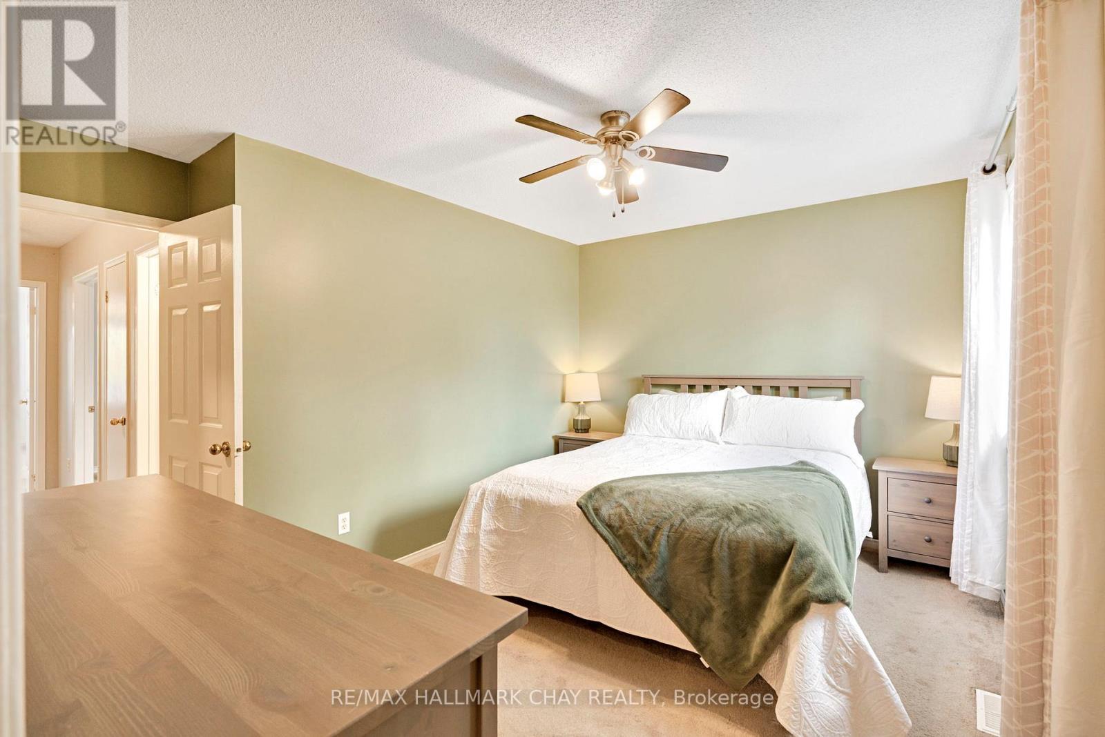 104 Pickett Crescent, Barrie, Ontario  L4N 8B9 - Photo 19 - S12581224