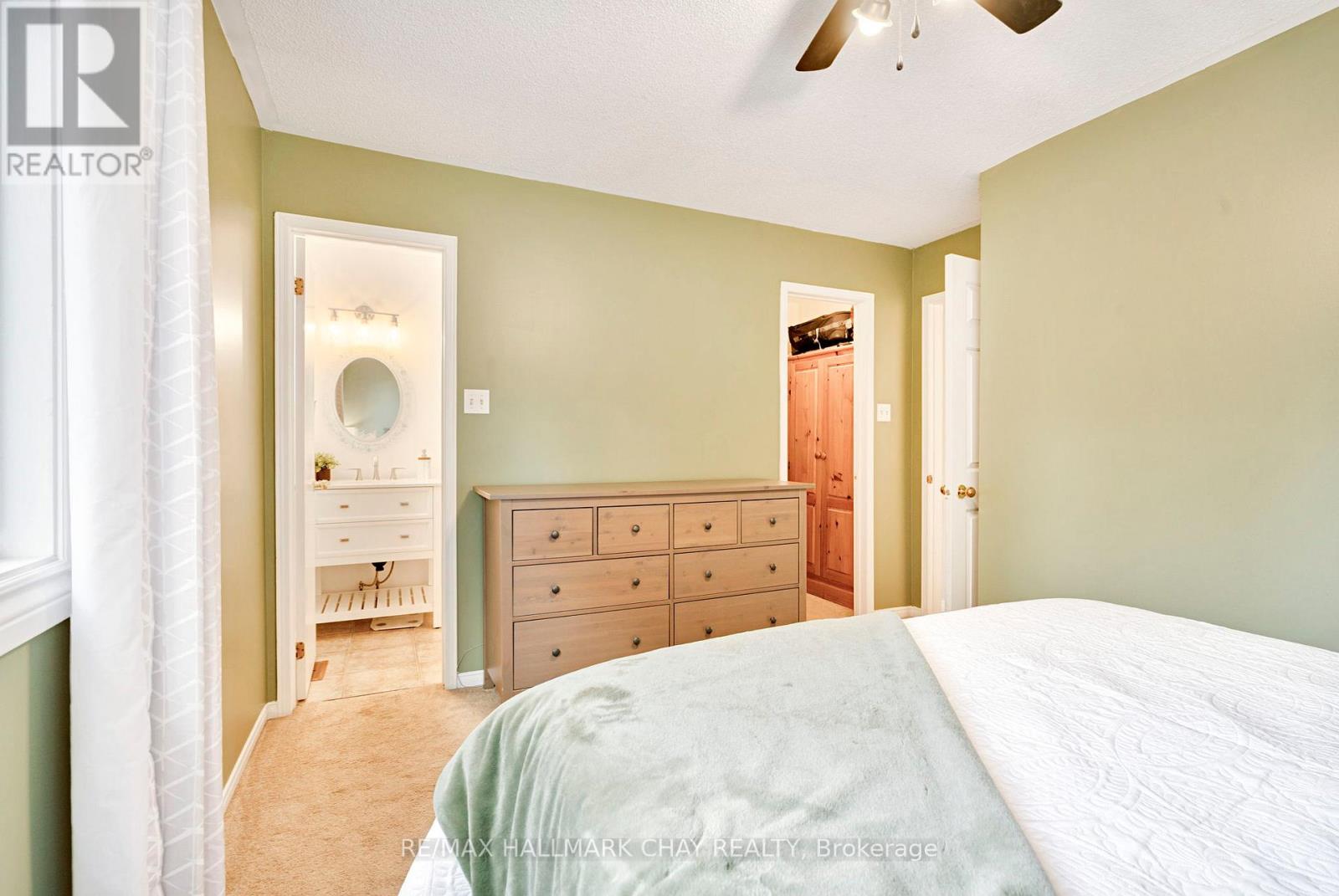 104 Pickett Crescent, Barrie, Ontario  L4N 8B9 - Photo 17 - S12581224