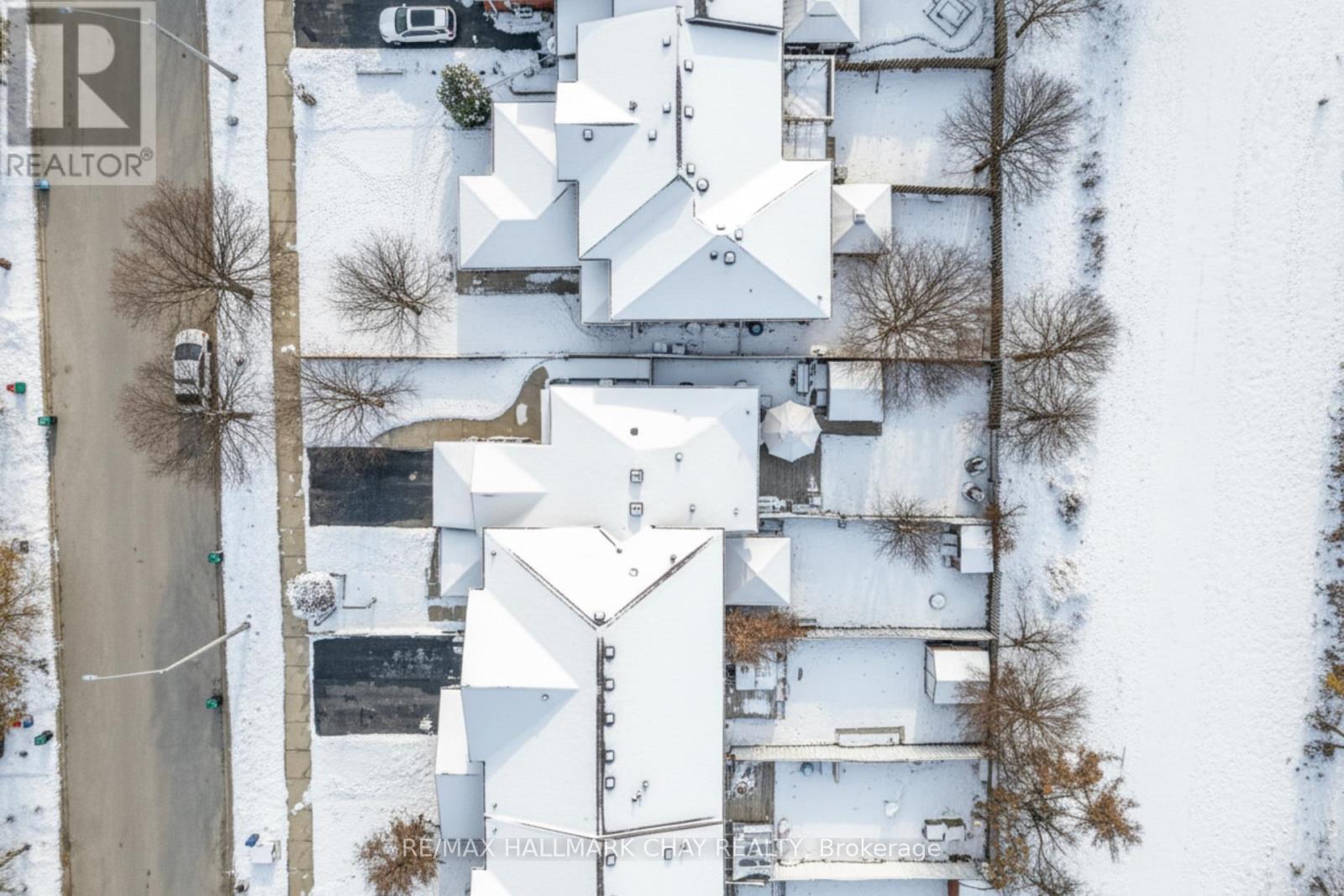 104 Pickett Crescent, Barrie, Ontario  L4N 8B9 - Photo 32 - S12581224