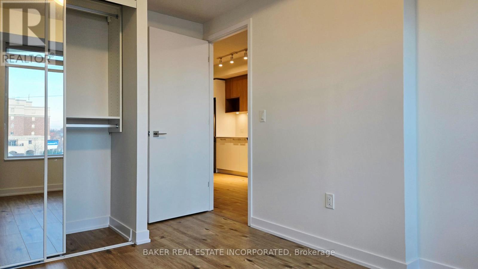 316 - 500 Plains Road E, Burlington, Ontario  L7T 2E1 - Photo 16 - W12538932