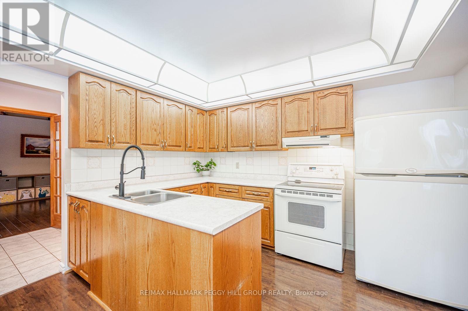 87 Corrievale Road, Georgian Bay, Ontario  L0K 1S0 - Photo 6 - X12583396