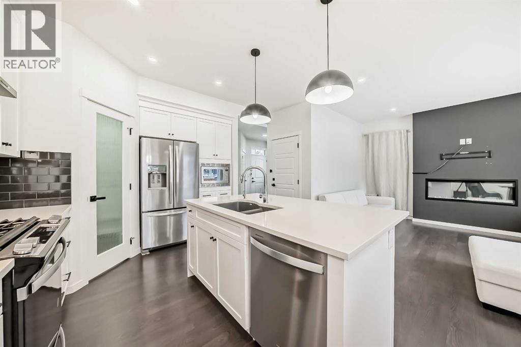 31 Creekside Grove Sw, Calgary, Alberta  T2X 4A8 - Photo 12 - A2272984