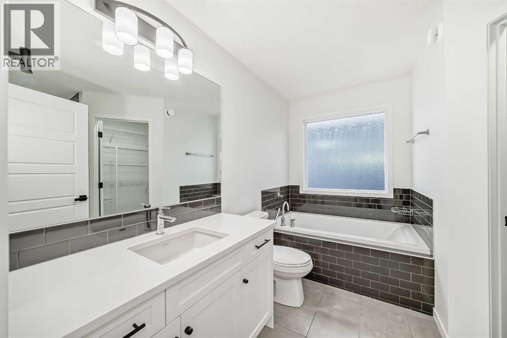 31 Creekside Grove Sw, Calgary, Alberta  T2X 4A8 - Photo 32 - A2272984