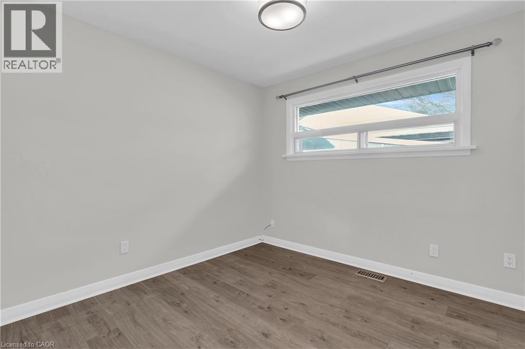 220 Bruce Street, Kitchener, Ontario  N2B 1Z3 - Photo 17 - 40790441