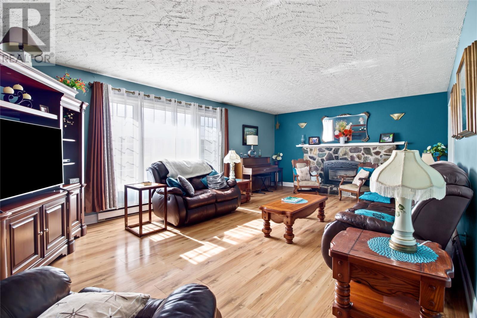 592 Main Road, Pouch Cove, Newfoundland & Labrador  A0A 3L0 - Photo 11 - 1292999